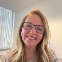 Foto de perfil de FABIOLA TOMMASI SILVEIRA